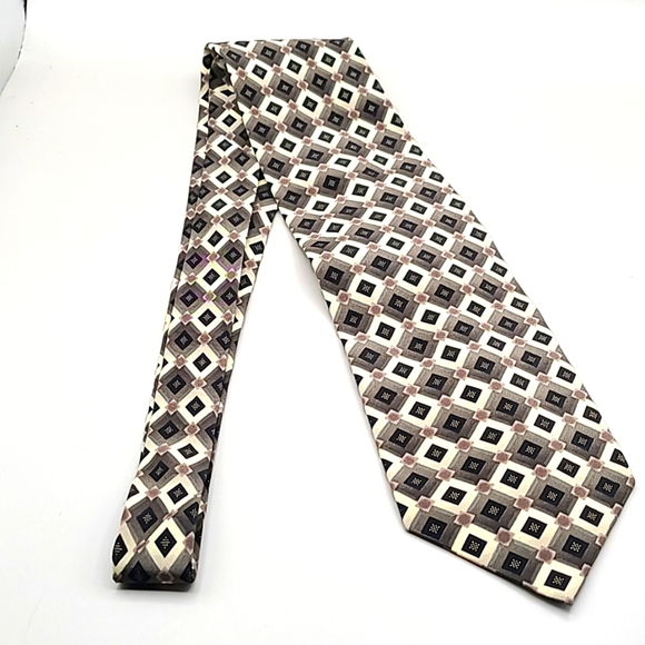 Giorgio Brutini Geometric Patterned Silk Tie - Black, Cream & Gray - Picture 4 of 7